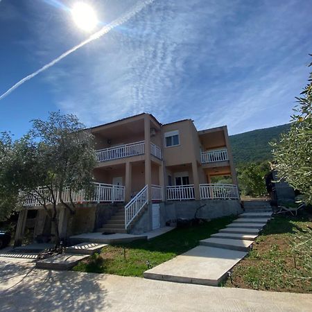 Apartments D&D Osobjava Экстерьер фото